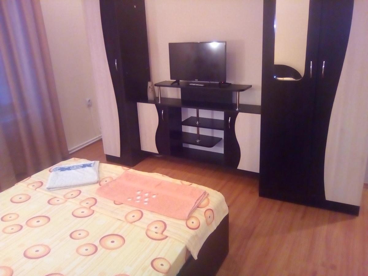 ホテル Casa Ovi Si Simo Haţeg エクステリア 写真