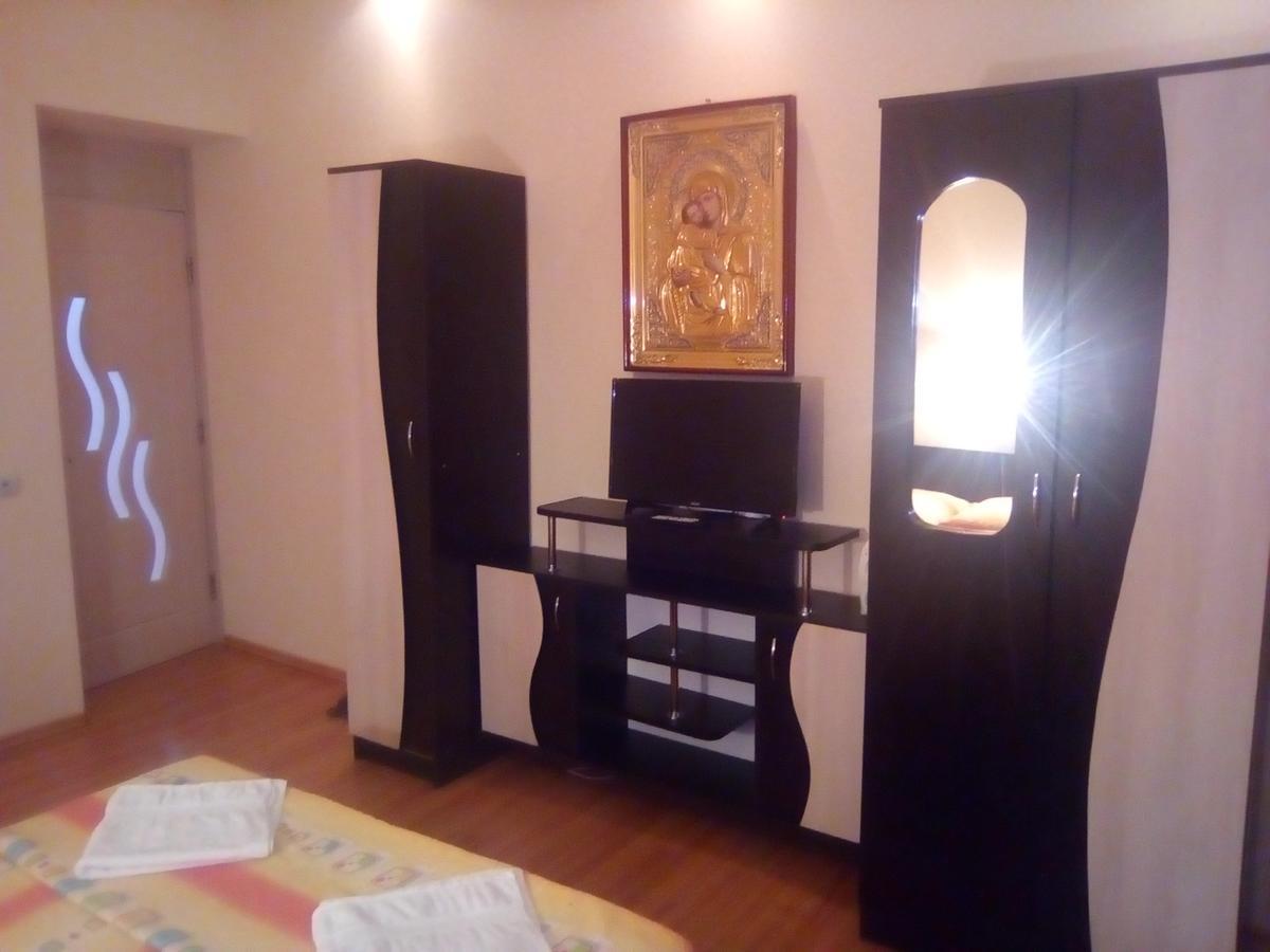ホテル Casa Ovi Si Simo Haţeg エクステリア 写真